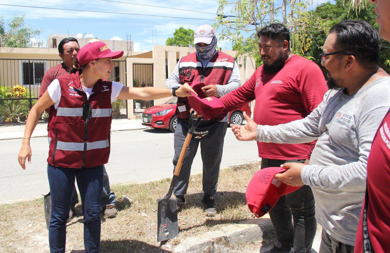 uploads/6/32/01 (305).Jpeg